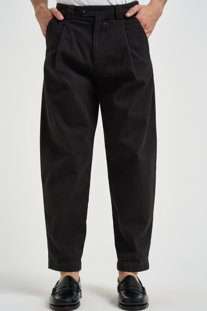 Pantalone uomo con pinces in cotone nero 2788Y ACCIAIONERO ALTA TENSIONE 