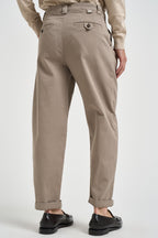 Pantalone uomo con pinces in cotone tortora 2788Y ACCIAIOTORTORA ALTA TENSIONE 