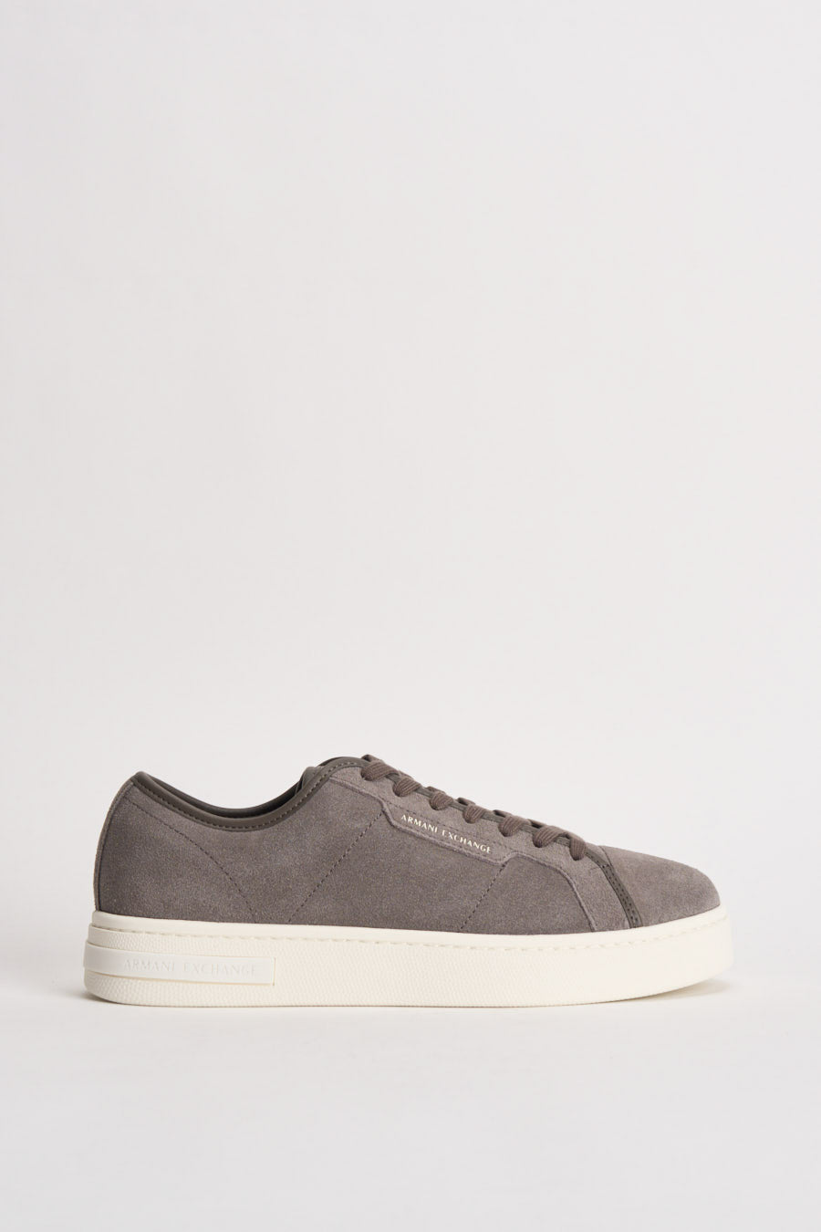 Sneakers uomo in suede grigio tortora XM003617 AF29106U6125 ARMANI EXCHANGE 