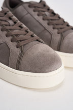 Sneakers uomo in suede grigio tortora XM003617 AF29106U6125 ARMANI EXCHANGE 