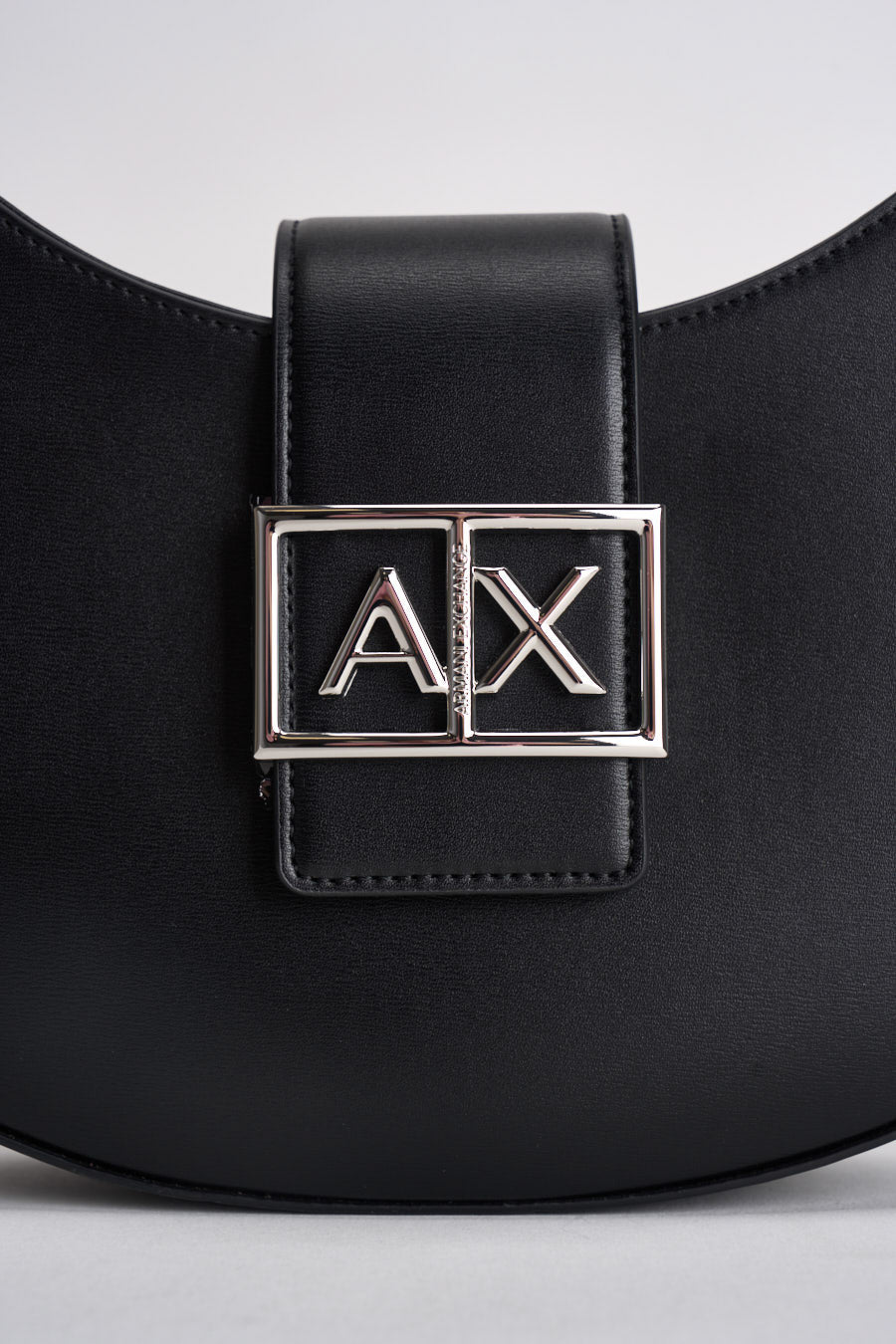 Borsa donna a spalla nera XW002565 AF12039UC001 ARMANI EXCHANGE 