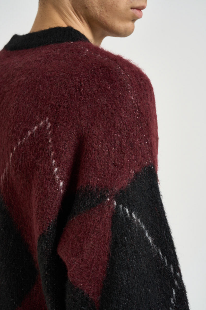 Maglione uomo girocollo con rombi bordeaux e nero 262268 1 BERNA 