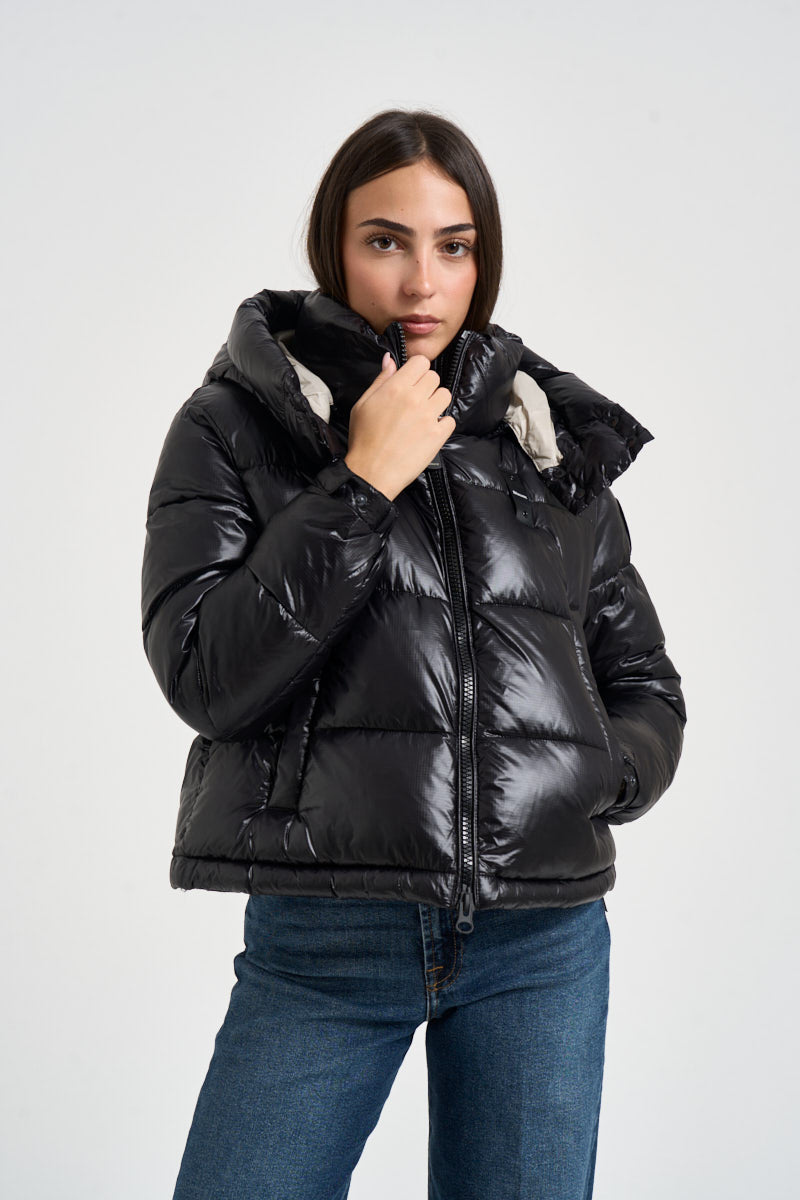 Piumino donna Gloria cropped lucido nero 26WBLDC02071 999 BLAUER 