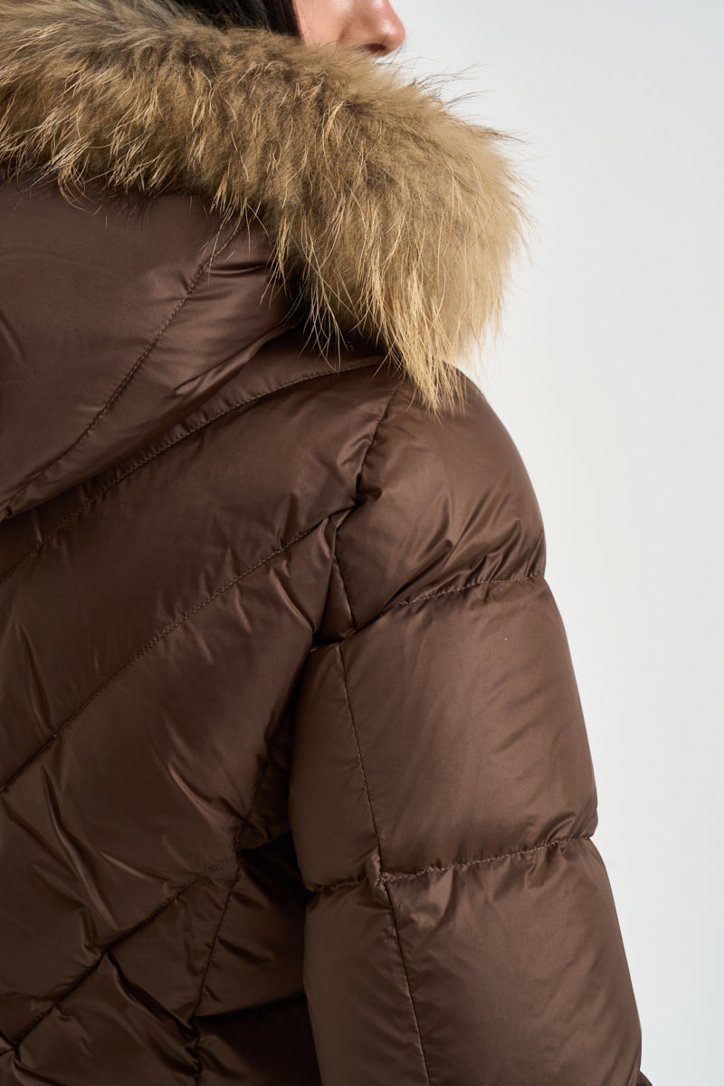 Piumino donna trapuntato con cappuccio marrone 26WBLDC03041 30B BLAUER 