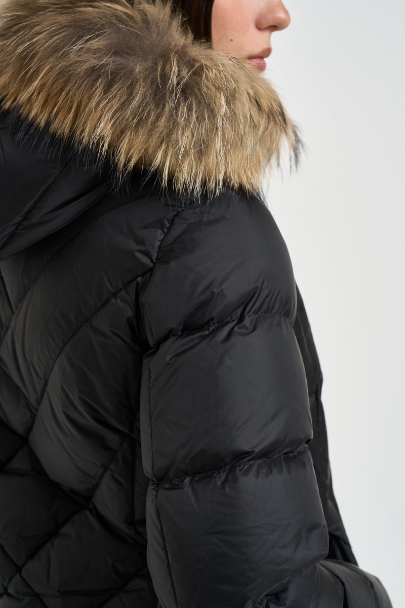 Piumino donna trapuntato con cappuccio nero 26WBLDC03041 999 BLAUER 