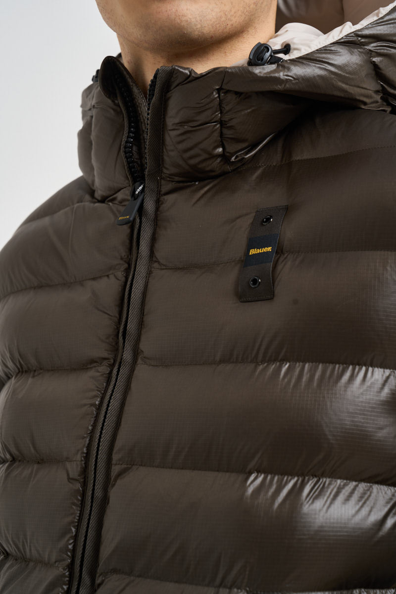 Piumino uomo semi-lucido marrone 26WBLUC2054 382EB BLAUER 