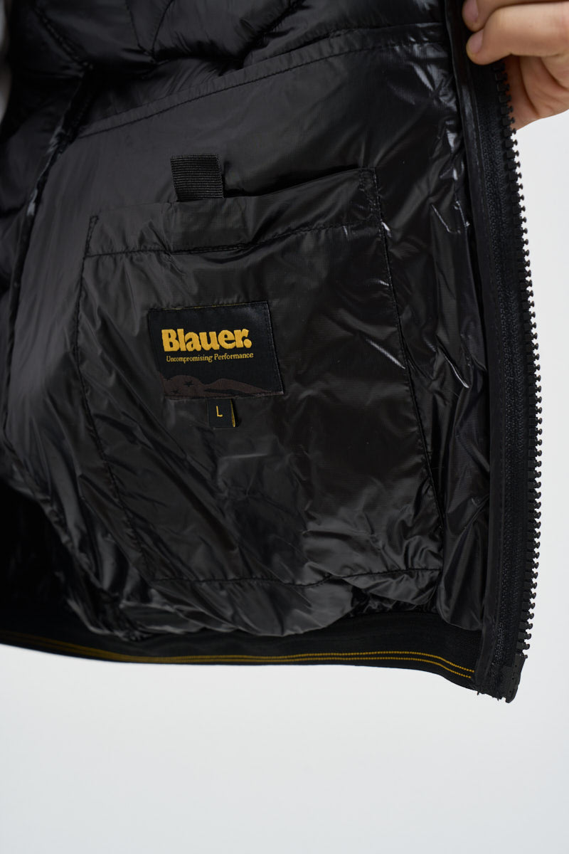 Giubbotto uomo imbottito nero lucido 26WBLUC3064 999 BLAUER 