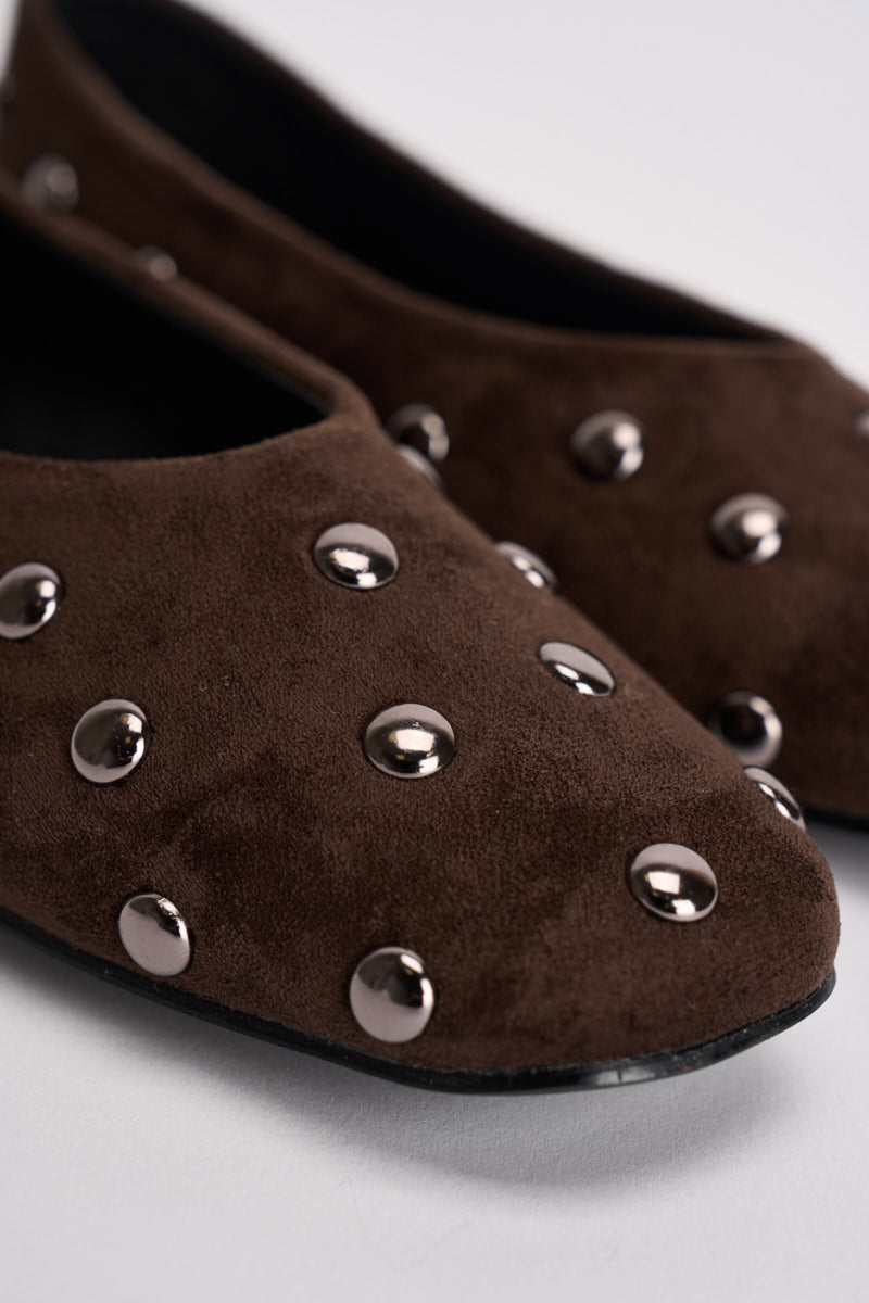 Ballerine donna con borchie in suede moro 3002 MORO CAFFÈ NERO 