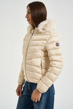 Piumino donna cappuccio in ecopelliccia avorio 22000019E 2YO56 COLMAR 