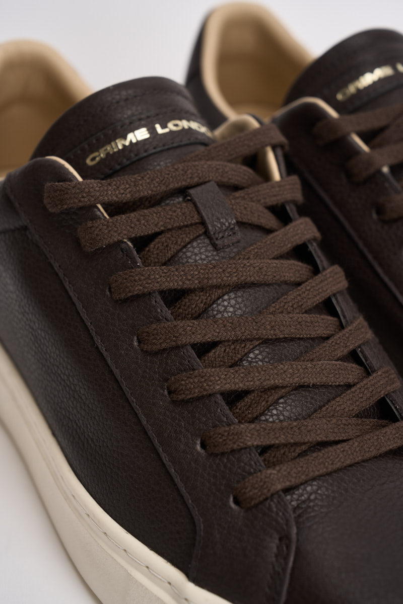 Sneakers uomo effetto martellato marrone scuro 10906 60 CRIME LONDON 