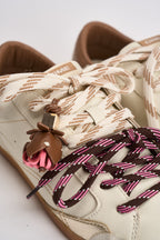 Sneakers donna con ciondolo panna 23603 10 CRIME LONDON 