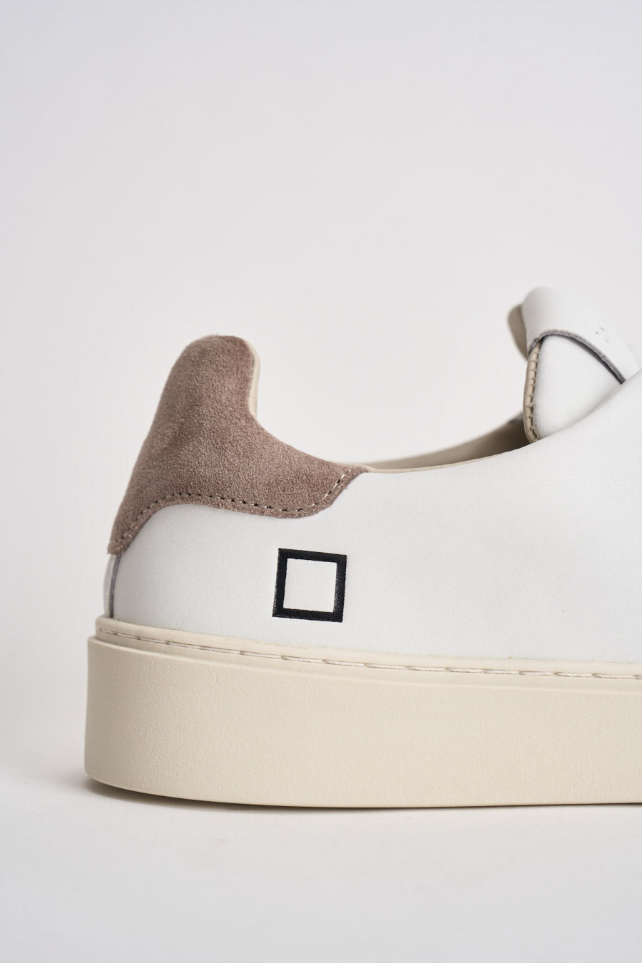 Sneakers uomo bianca e tortora M451 LVCAWT D.A.T.E. 
