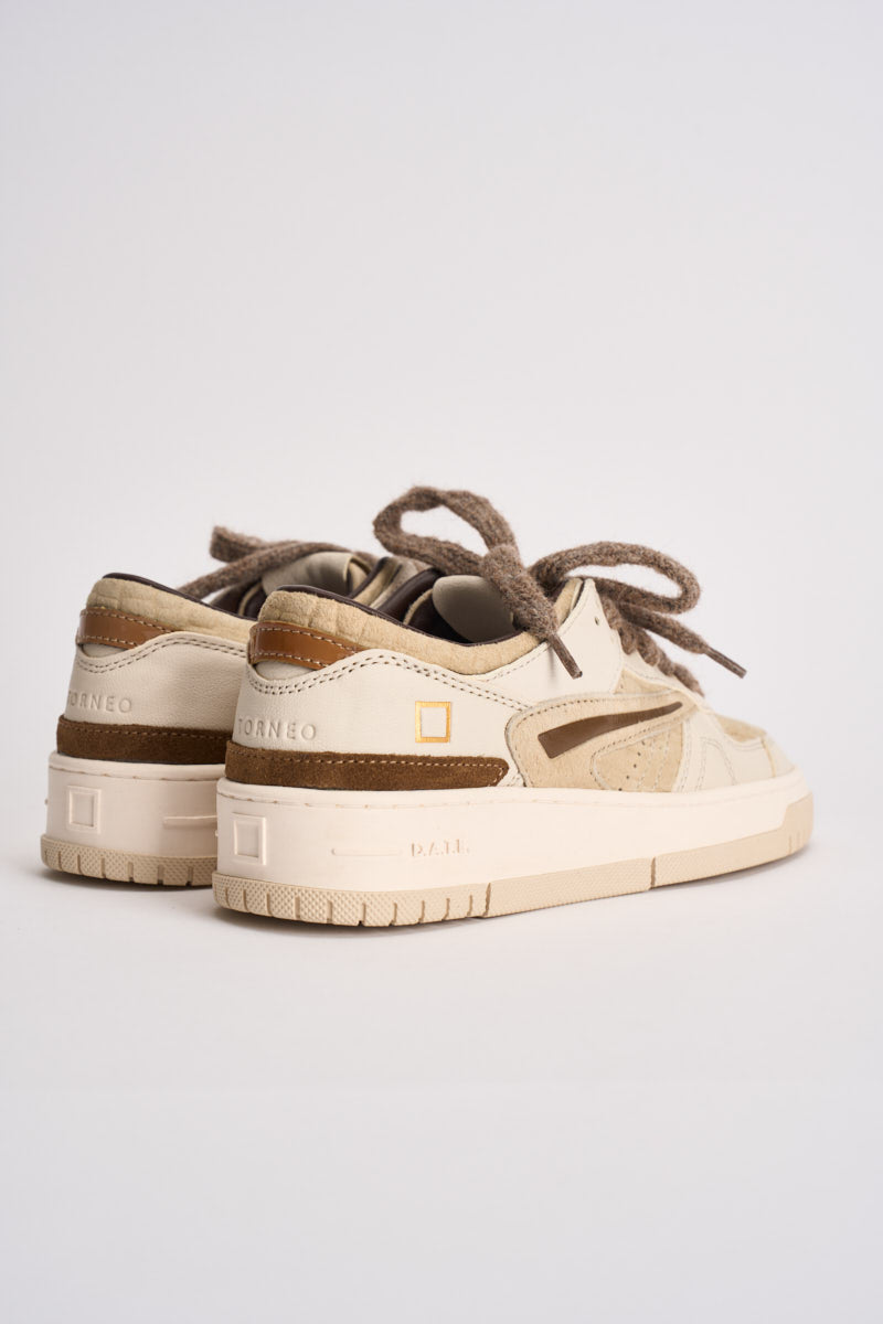 Sneakers donna Torneo bianco e beige W451 TOCCBI D.A.T.E. 