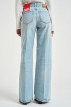 Jeans donna flare D-Akemi 1978 in denim chiaro A03624 0KBBX DIESEL 