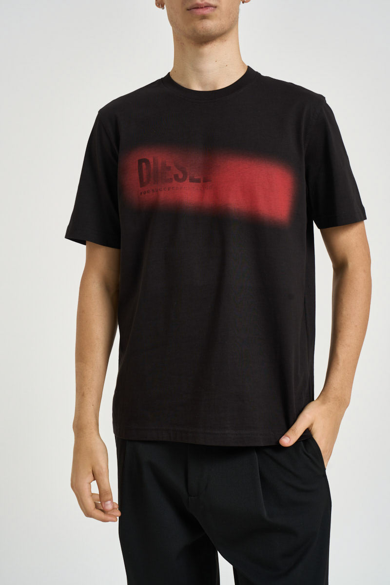 T-shirt uomocon stampa logo sfumata nera A25121 0QIAM9XX DIESEL 