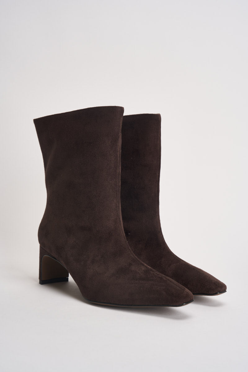 Stivali donna in suede marroni AI52/C7061 MORO DIVINE FOLLIE 