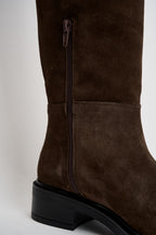 Stivali donna in suede marrone scuro DF308SCU MORO DIVINE FOLLIE 