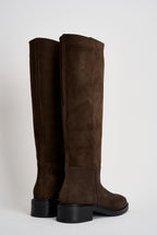 Stivali donna in suede marrone scuro DF308SCU MORO DIVINE FOLLIE 