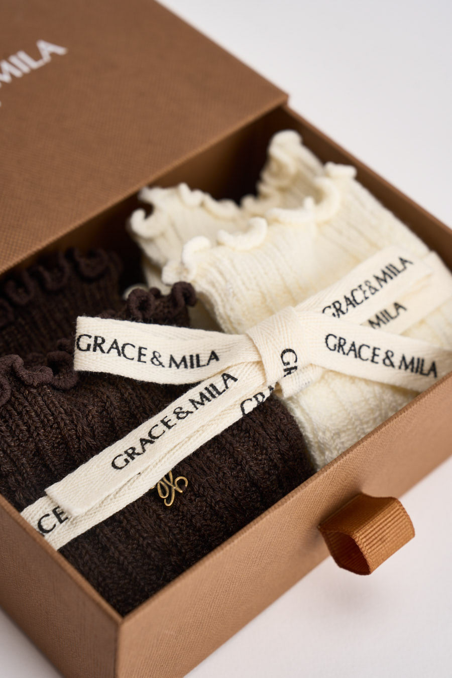 Set calze donna in maglia marrone e panna AGATHE MULTI GRACE AND MILA 