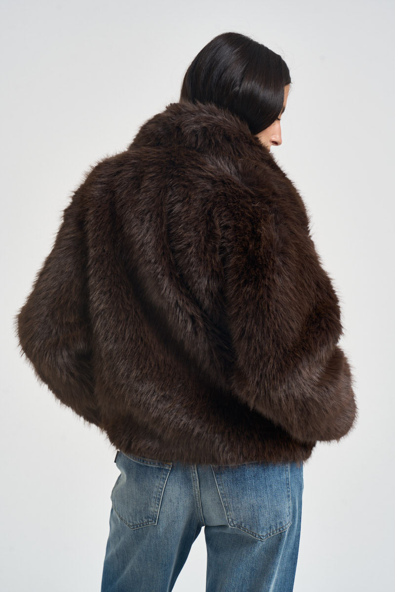 Giacca donna in ecopelliccia marrone scuro AMY CHOCOLAT GRACE AND MILA 
