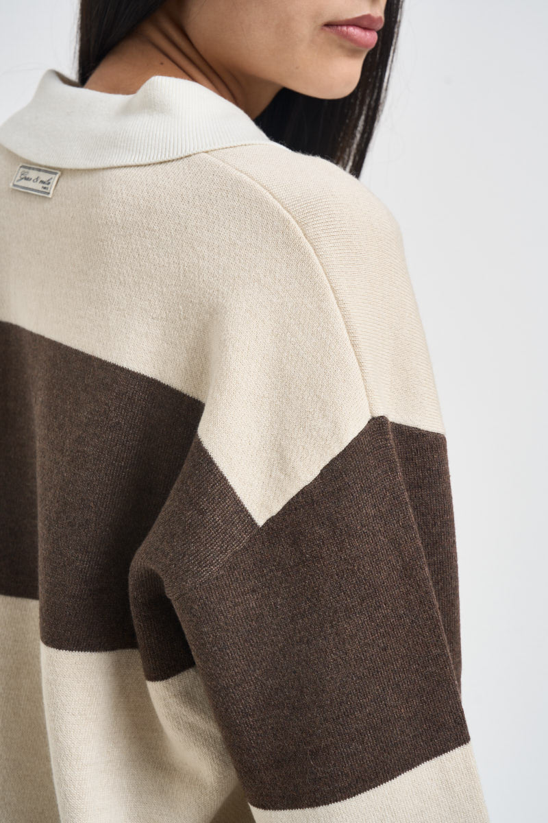 Maglia donna polo in maglia marrone e panna. ASTRE SABLE GRACE AND MILA 