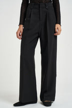 Pantalone donna con pinces e bottoni nero NILAY NOIR GRACE AND MILA 