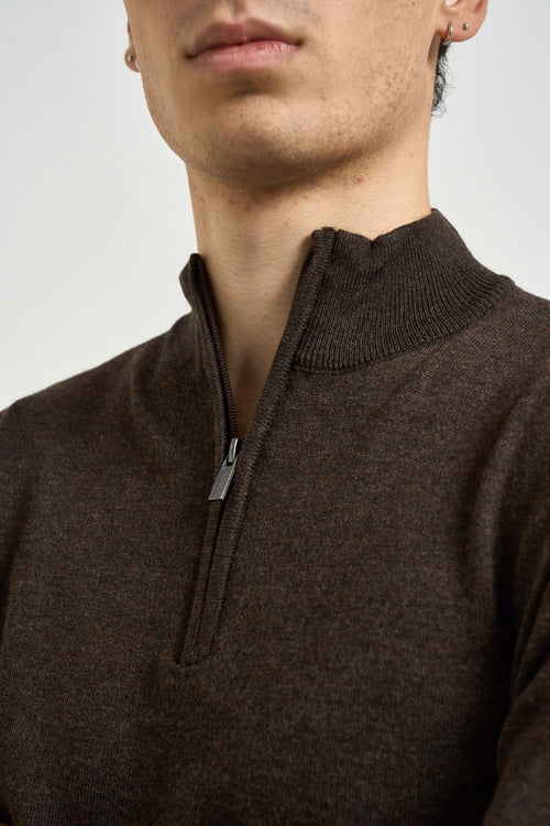Maglia uomo a mezza zip marrone - 2