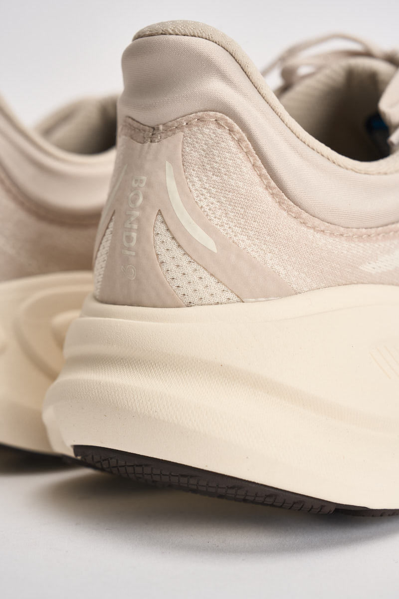 Sneakers uomo Bondi 9 panna 1162011 RRCK HOKA 