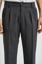 Pantalone uomo con pinces grigio antracite PD3MMBJ ANTRACITE IMPERIAL 