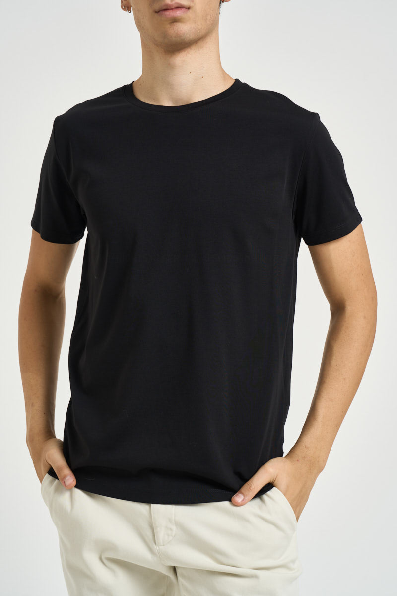 T-shirt uomo giroollo nera TC15MCH NERO IMPERIAL 