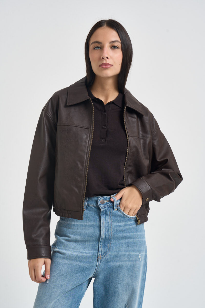 Giacca donna cropped in ecopelle marrone 12298848 DEMITASSE JJXX 