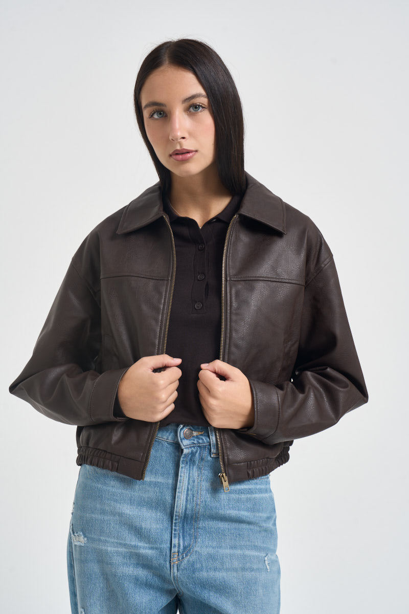 Giacca donna cropped in ecopelle marrone 12298848 DEMITASSE JJXX 