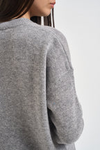 Maglia donna con cucitura a rilievo grigio chiaro SI1KT040 0M07 KAOS 