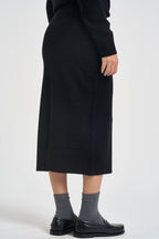 Gonna donna in maglia nera SIKT031 0001 KAOS 