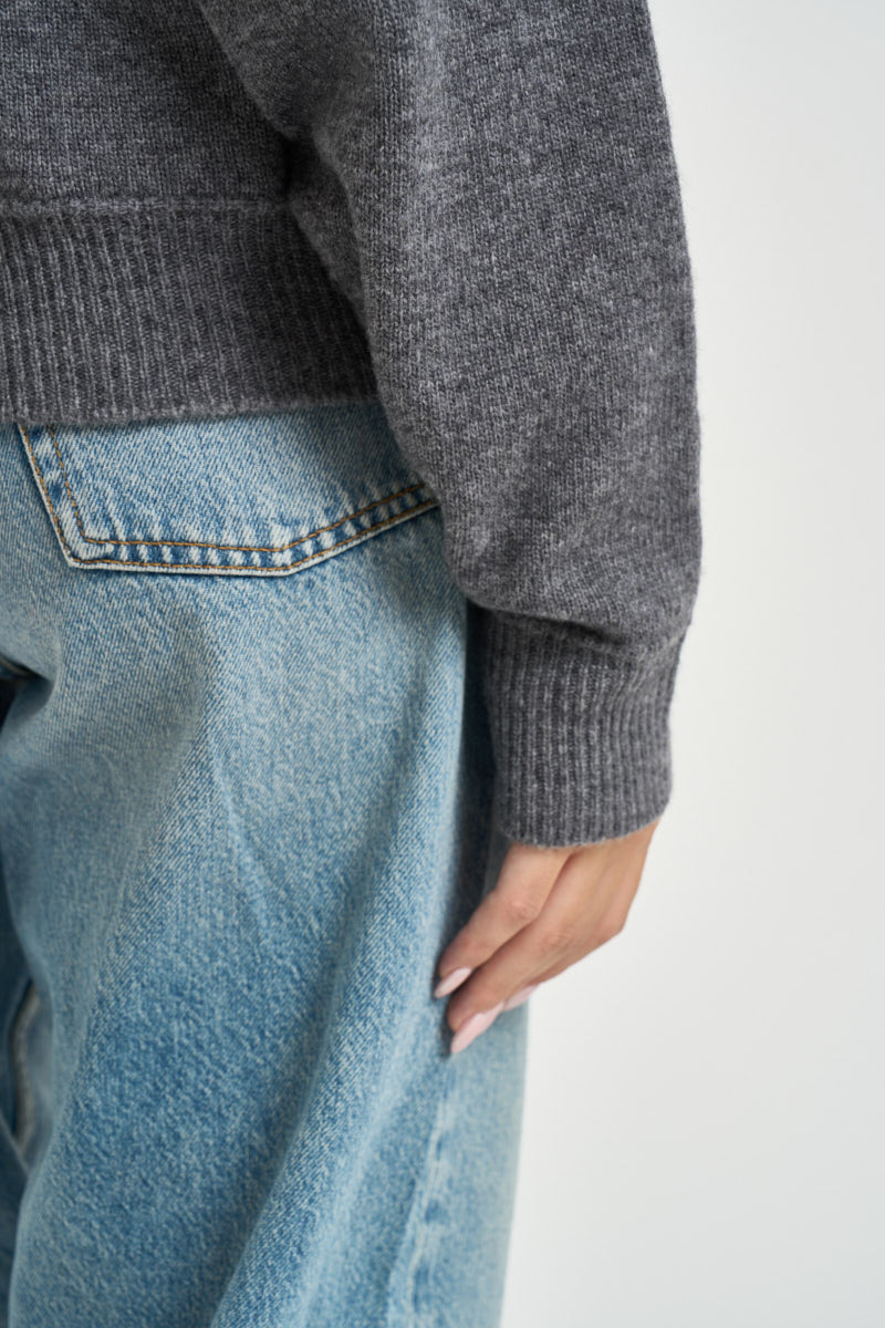 Maglia donna girocollo con bottoni grigio antracite 3M1837 GRIGIO KONTATTO 