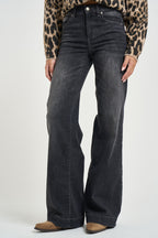 Jeans donna gamba ampia nero slavato UF6068 DS0818L504 LIU JO 
