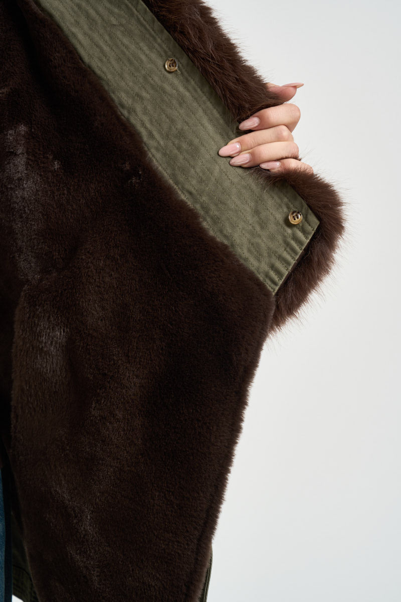 Parka donna collo in eco pelliccia verde militare WF6076 T718A90510 LIU JO 