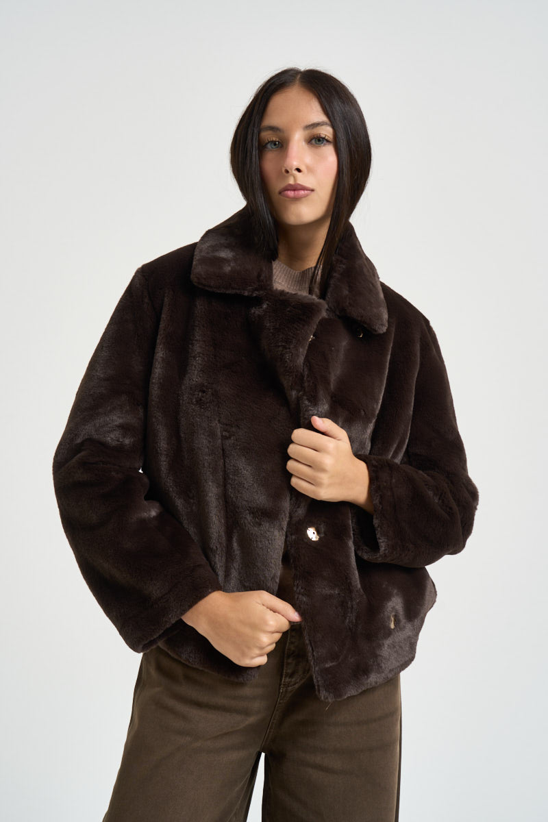 Giacca donna corta doppiopetto in eco pelliccia moro WF6405 E1170L9338 LIU JO 