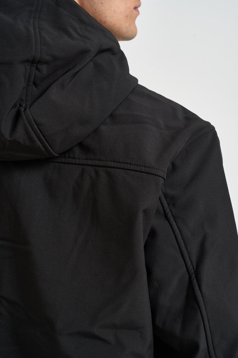 Giacca uomo Softshell con cappuccio nera JK2110V Z865 LYLE & SCOTT 