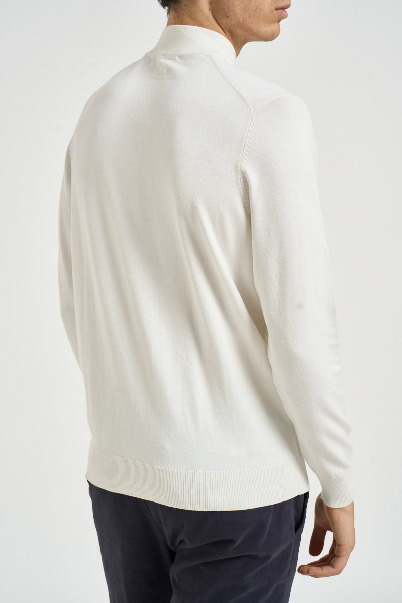 Maglia uomo dolcevita a mezzo collo bianca MK20012 LATTE MARKUP 