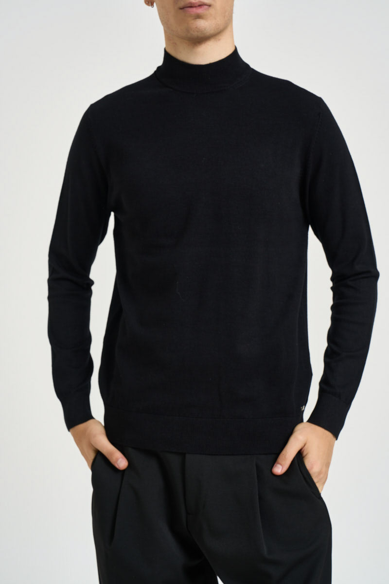 Maglia uomo dolcevita a mezzo collo nera MK20012 NERO MARKUP 