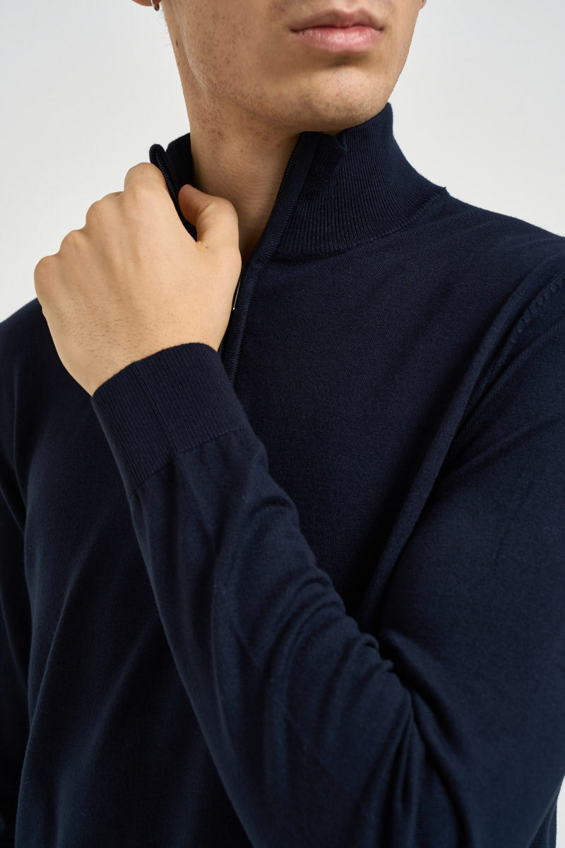 Maglia uomo collo alto con mezza zip blu MK9900018 BLU MARKUP 