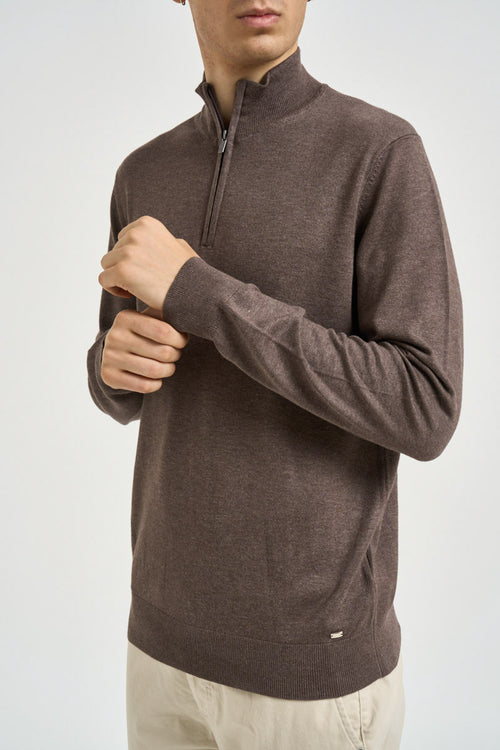 Maglia uomo collo alto con mezza zip tortora - 2