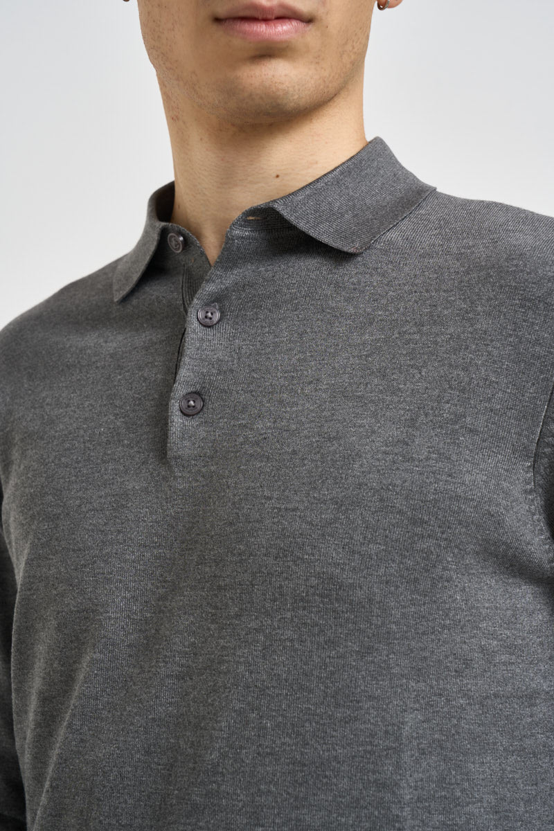 Polo uomo a maniche lunghe in maglia grigio MK990004 GRIGIOMEL MARKUP 
