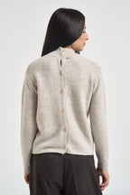 Maglia donna con lavorazione a treccia e a coste tortora mélange MW2600088 CASHA MARKUP 
