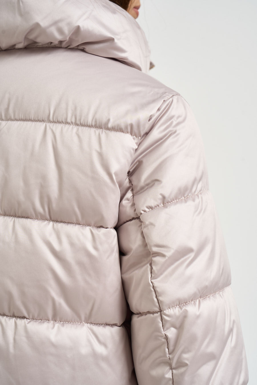 Piumino donna con collo alto cipria MW2640029 CASHA MARKUP 