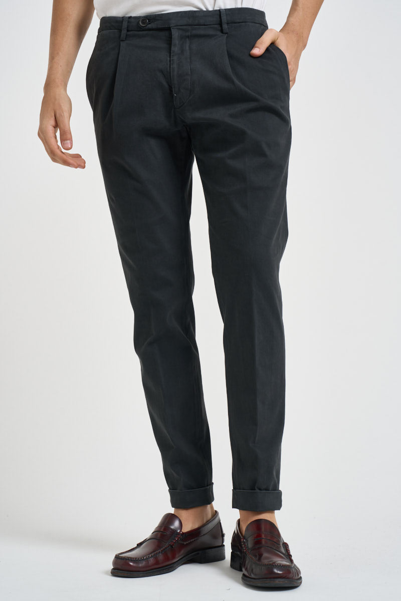 Pantalone uomo con pinces grigio antracite FREDERICK 2505ANTRACITE MICHAEL COAL 