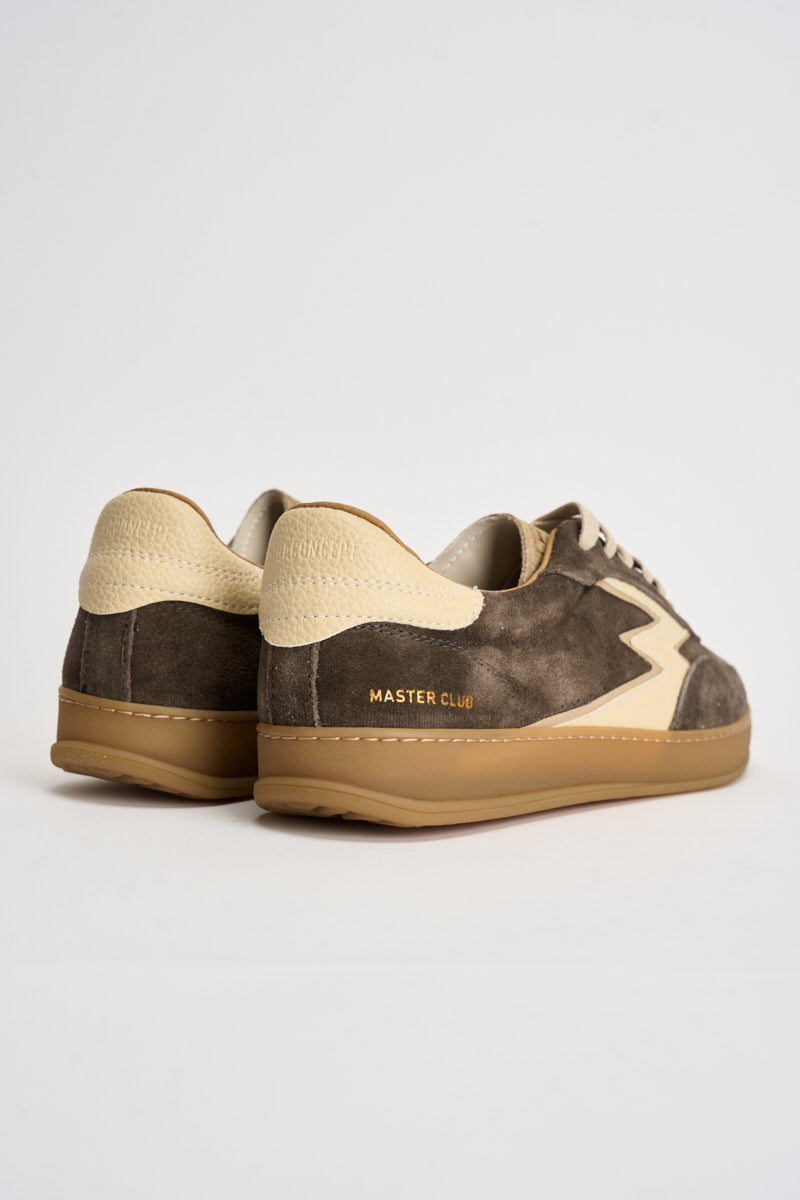 Sneakers uomo basse in pelle scamosciata marroni CL178 TAUPE MOACONCEPT 