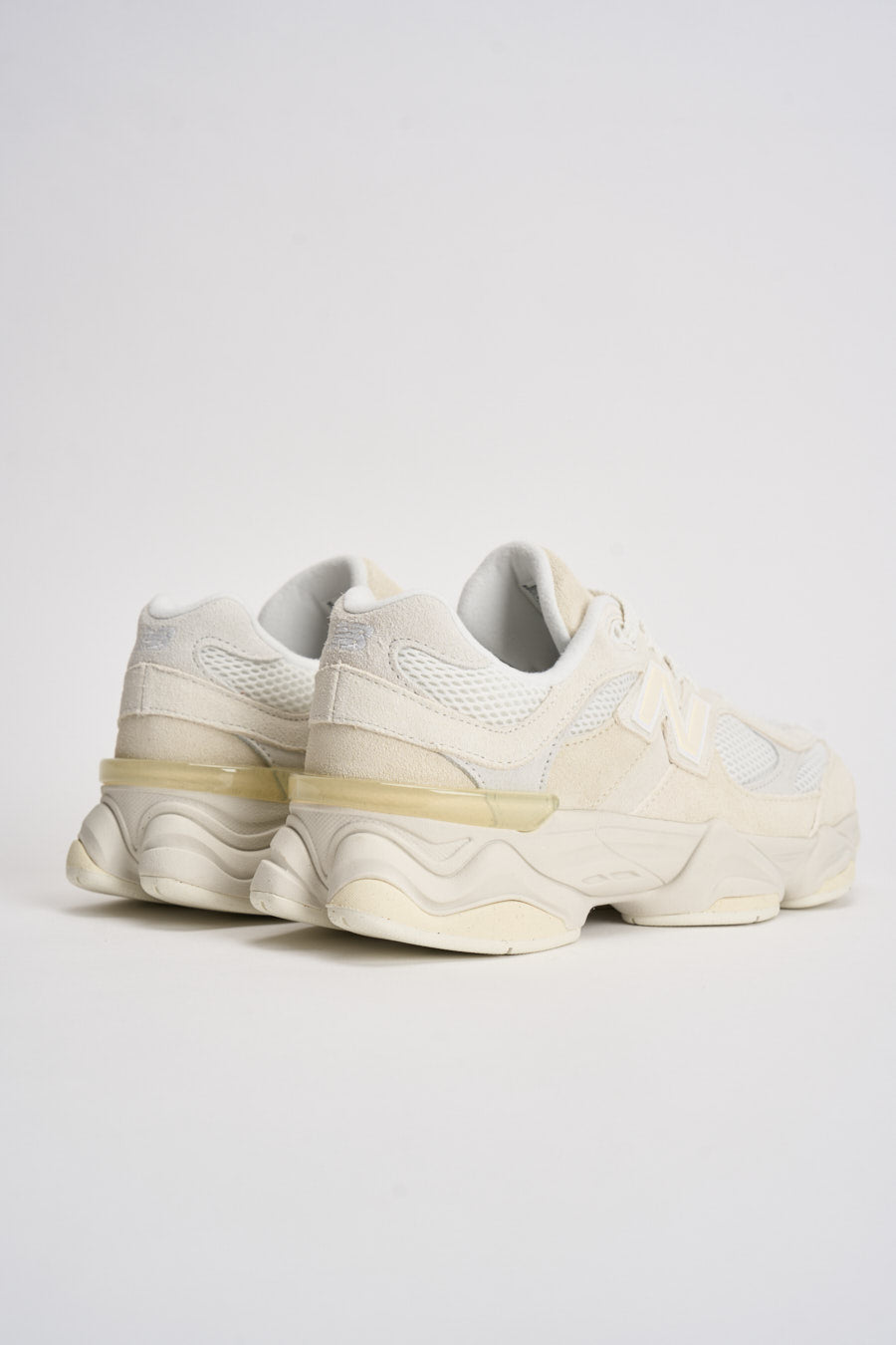 Sneakers uomo 9060 bianche e panna GC9060 ER NEW BALANCE 