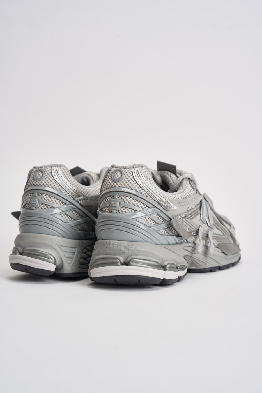 Sneakers uomo 1906R grigio e argento M1906 AG NEW BALANCE 